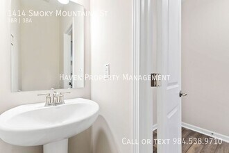 1414 Smoky Mountains St in Durham, NC - Building Photo - Building Photo