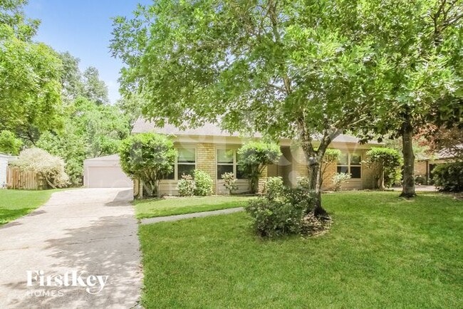 3922 Maple Heights Dr in Humble, TX - Foto de edificio - Building Photo