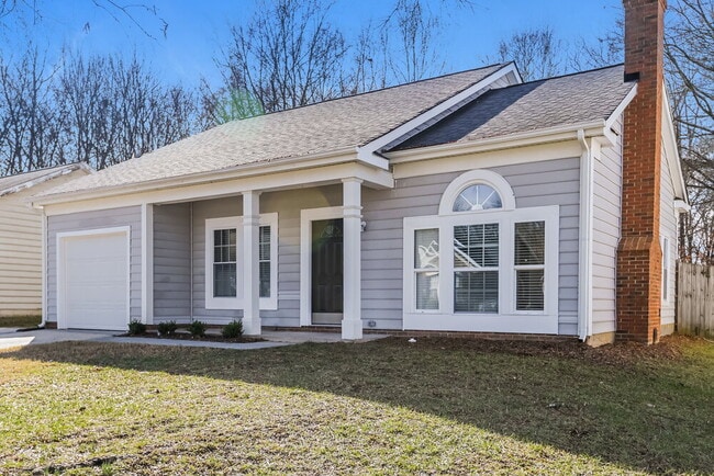 2117 David Earl Dr in Charlotte, NC - Building Photo - Building Photo