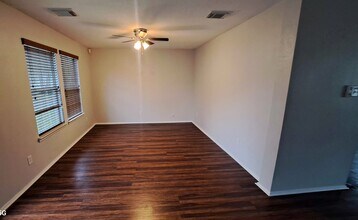 955 Verde Trails Dr in Houston, TX - Building Photo - Building Photo