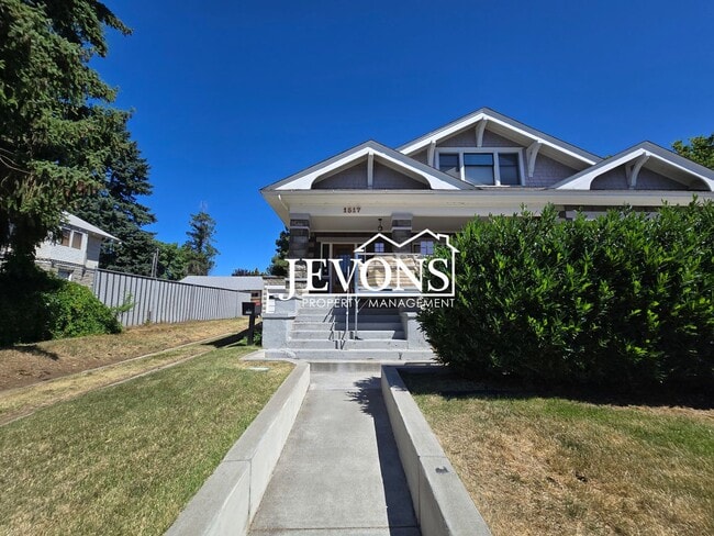 property at 1517 Browne Ave