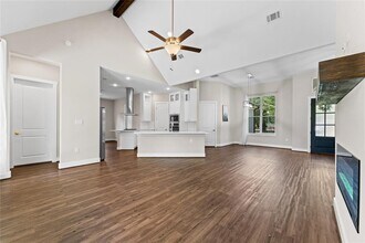 2650 Fountain View St in New Caney, TX - Building Photo - Building Photo