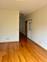 2710 N Ridgeway Ave in Chicago, IL - Building Photo - Building Photo