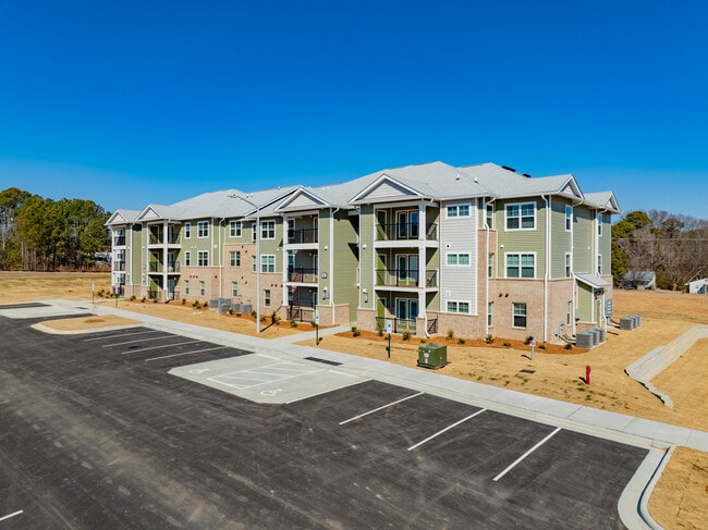 Stateside Landing in Roanoke Rapids, NC - Building Photo - Primary Photo