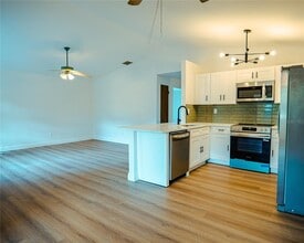 1262 Jeffords St in Clearwater, FL - Building Photo - Building Photo