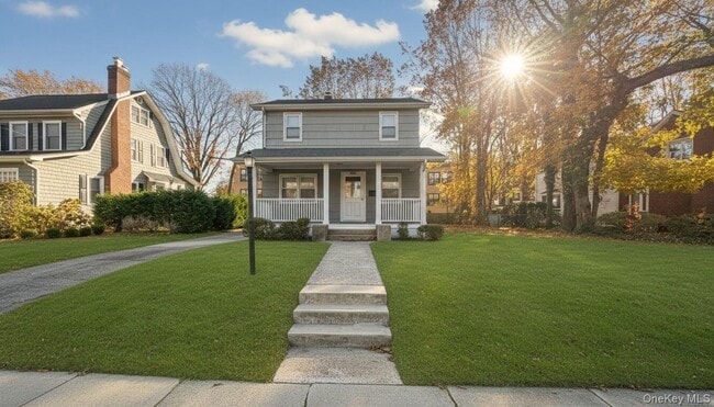 property at 20 Fairmount Blvd