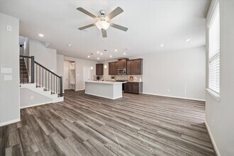 1514 Lakeline Oak Dr in Houston, TX - Building Photo - Building Photo