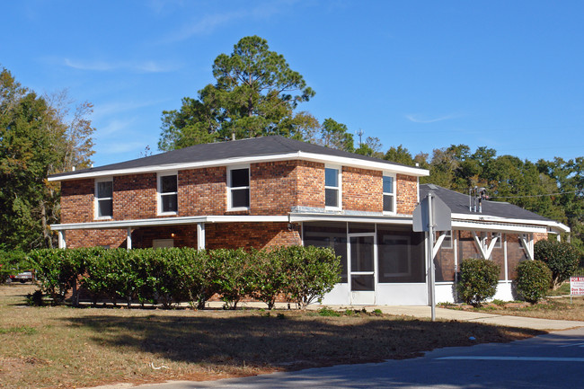 407 Texas Pky in Crestview, FL - Building Photo - Building Photo