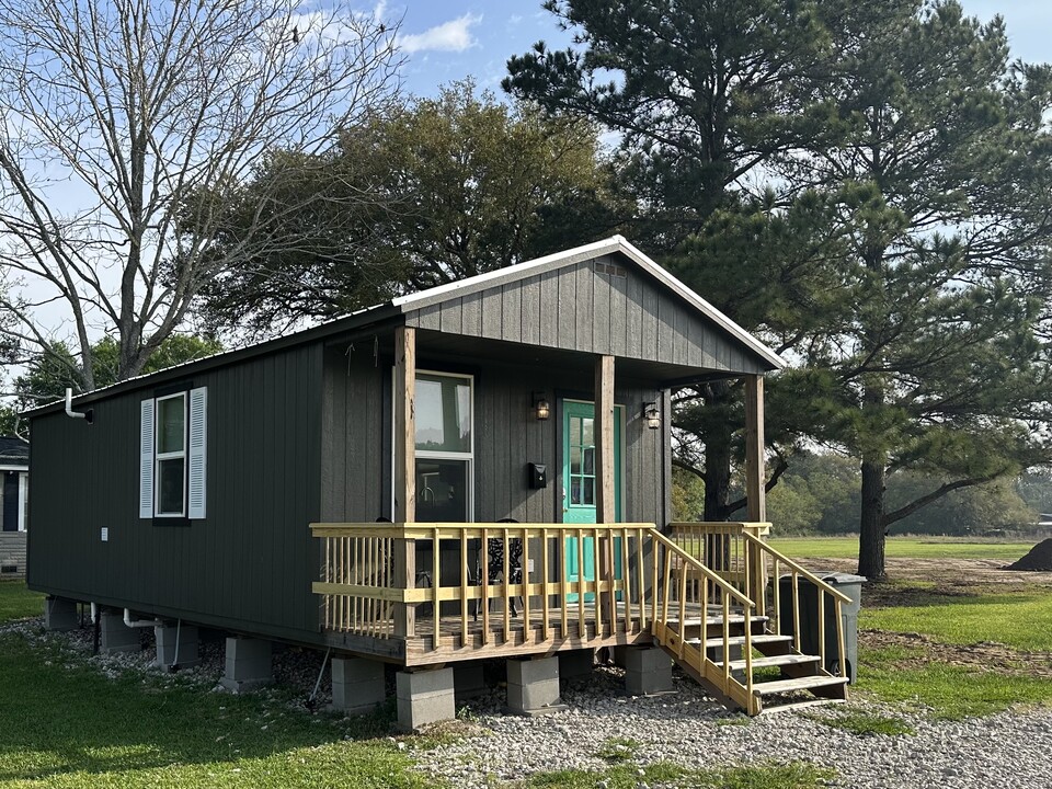14625 Labelle Rd in Beaumont, TX - Building Photo