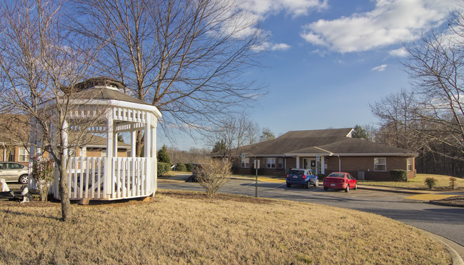 Emmanuel's Place Apartments in Statesville, NC - Building Photo - Building Photo