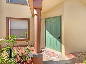 5460 E Michigan St in Orlando, FL - Building Photo - Building Photo