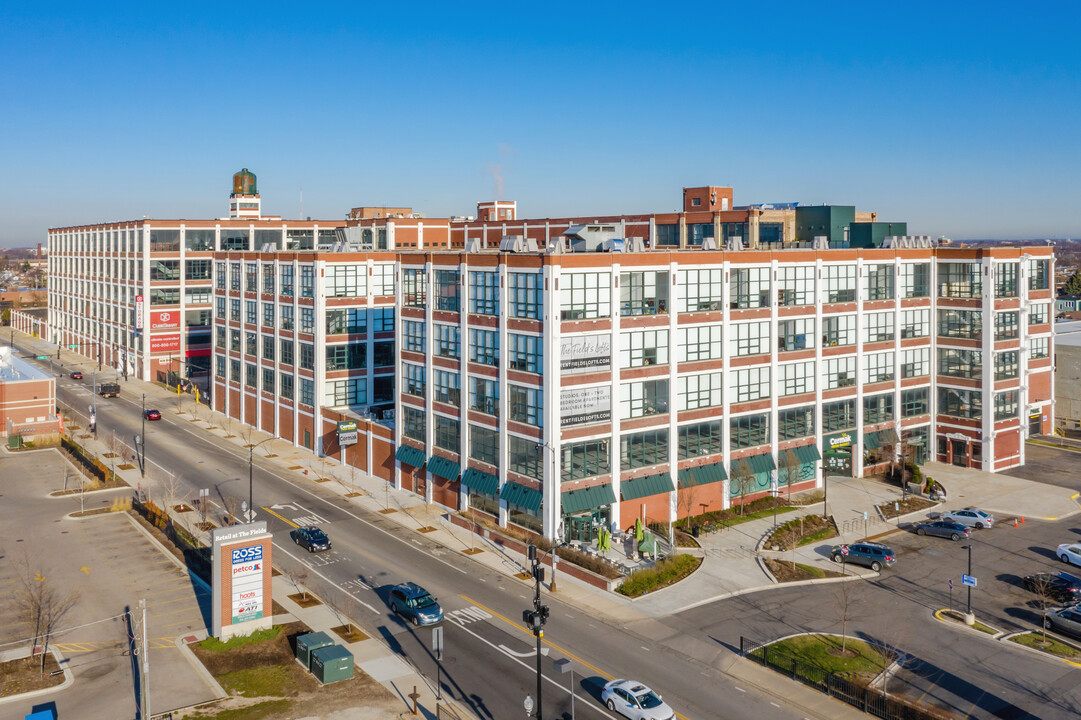 Fields Lofts in Chicago, IL - Building Photo