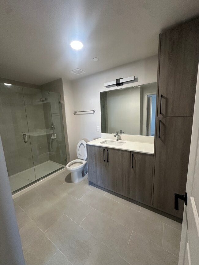 10461 SW 183rd St, Unit B3 in Miami, FL - Building Photo - Building Photo