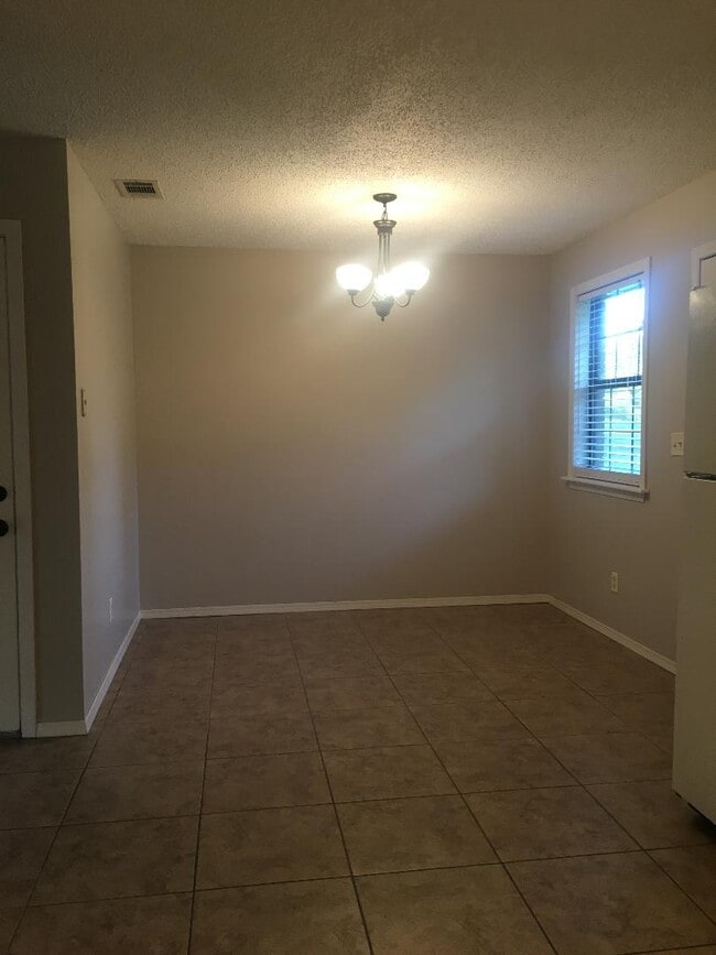 105 Bean St, Unit 105 in Clarksville, AR - Building Photo - Building Photo