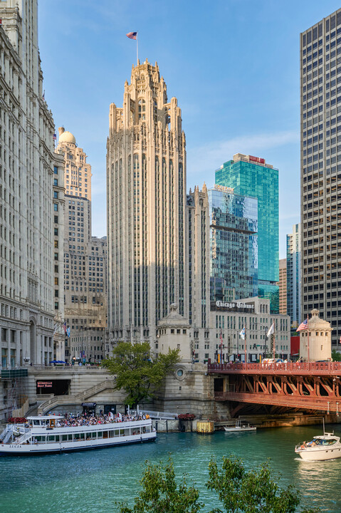 435 N Michigan Ave in Chicago, IL - Building Photo