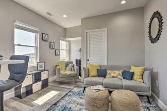 941 Brooks Ln in Baltimore, MD - Building Photo - Building Photo