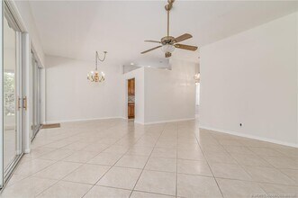 2102 SW Mayflower Dr in Palm City, FL - Building Photo - Building Photo