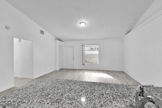 13974 Folkestone Cir in Wellington, FL - Building Photo - Building Photo