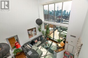 160 Baldwin St in Toronto, ON - Building Photo