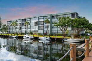 2781 Taft St in Hollywood, FL - Building Photo