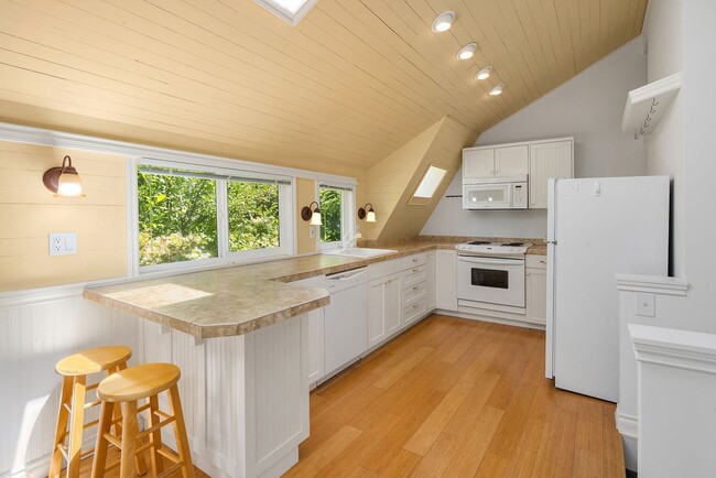 property at 8760 Grand Ave NE