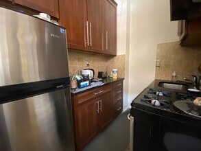 2 Symphony Rd, Unit 2 in Boston, MA - Foto de edificio - Building Photo