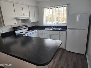 4301 N 24th St, Unit 2 in Phoenix, AZ - Building Photo - Building Photo