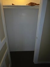 150 Forest Ave, Unit Upper in Buffalo, NY - Foto de edificio - Building Photo