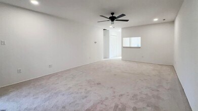 2613 Boulder Ct in Hamilton, NJ - Foto de edificio - Building Photo