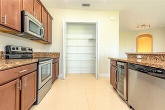 8308 NW 127th Ln in Parkland, FL - Building Photo - Building Photo