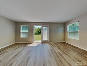 4537 Glendas Meadow Dr in Jacksonville, FL - Building Photo - Building Photo