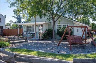 1505 Thayer Dr in Richland, WA - Building Photo