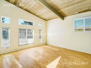 5442 Baja Dr in San Diego, CA - Building Photo - Building Photo