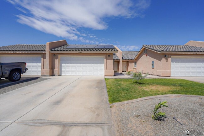 7352 E 38th St in Yuma, AZ - Building Photo - Building Photo