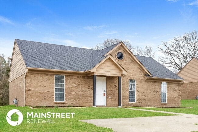 1766 Dorchester Dr in Southaven, MS - Building Photo - Building Photo