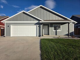 912 Papayo in Belgrade, MT - Building Photo