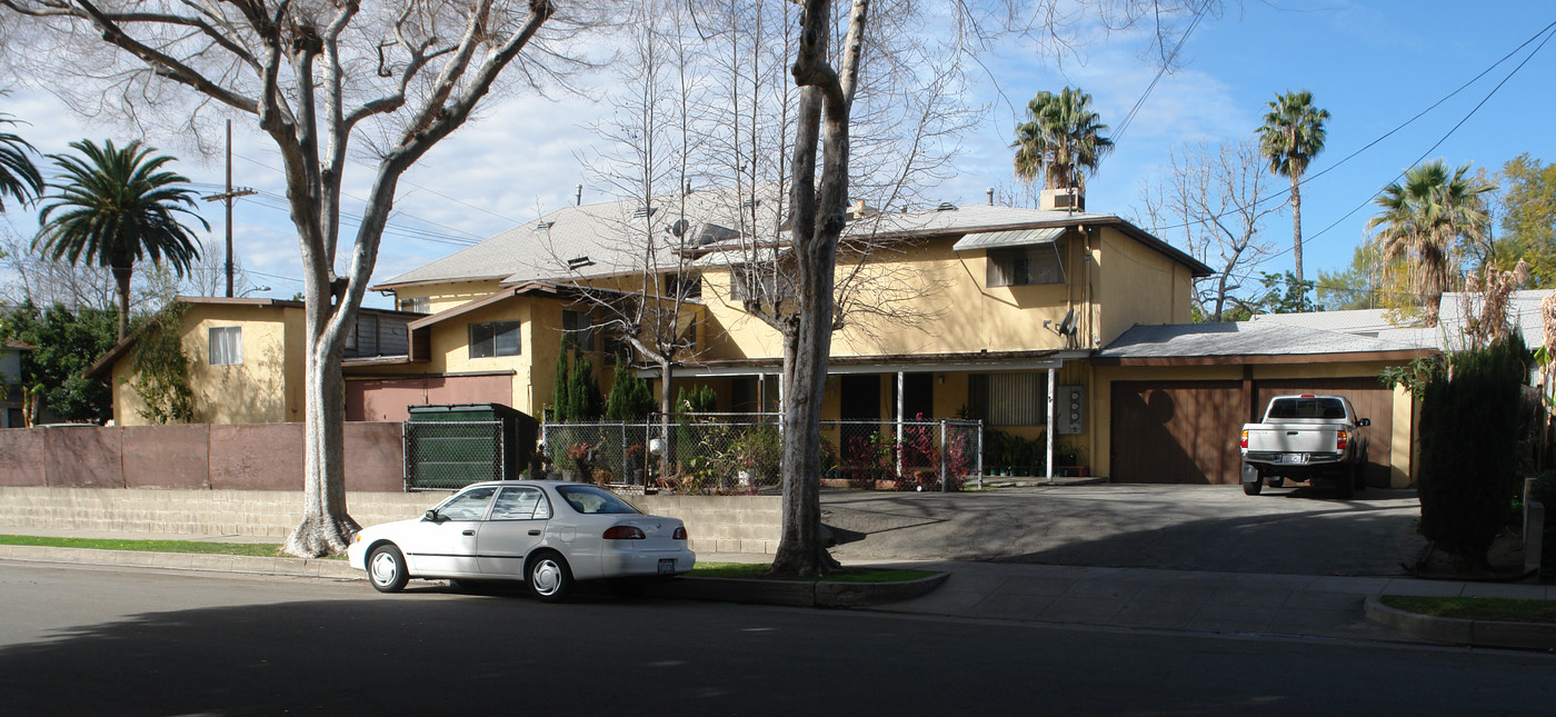 2619 Morningside St in Pasadena, CA - Building Photo