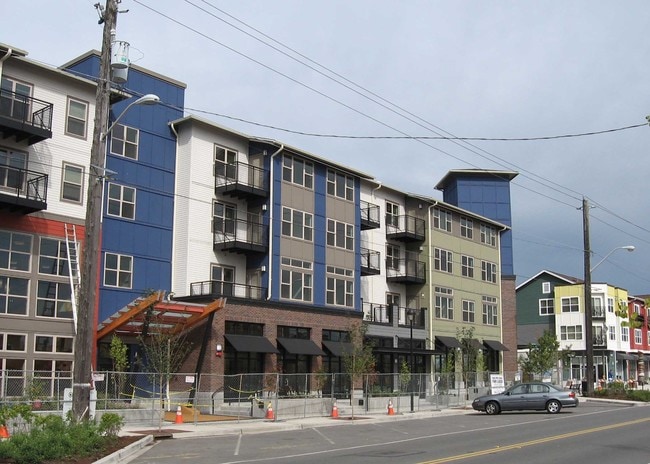 Nia Apartments in Seattle, WA - Building Photo - Building Photo