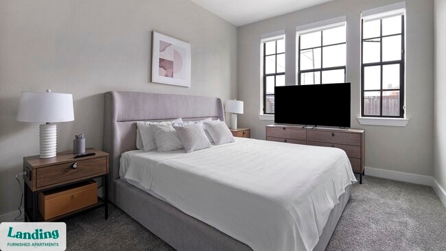 1215 Sawyer St, Unit 124