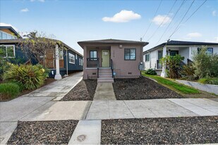 1316 Parker St in Berkeley, CA - Building Photo