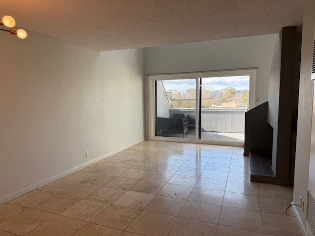 7 Embarcadero W, Unit 316 in Oakland, CA - Building Photo - Building Photo