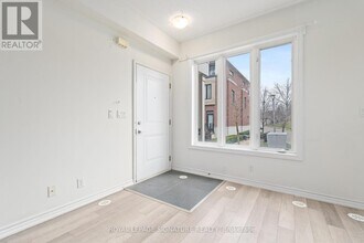 65 Twenty Fourth St in Toronto, ON - Building Photo - Building Photo