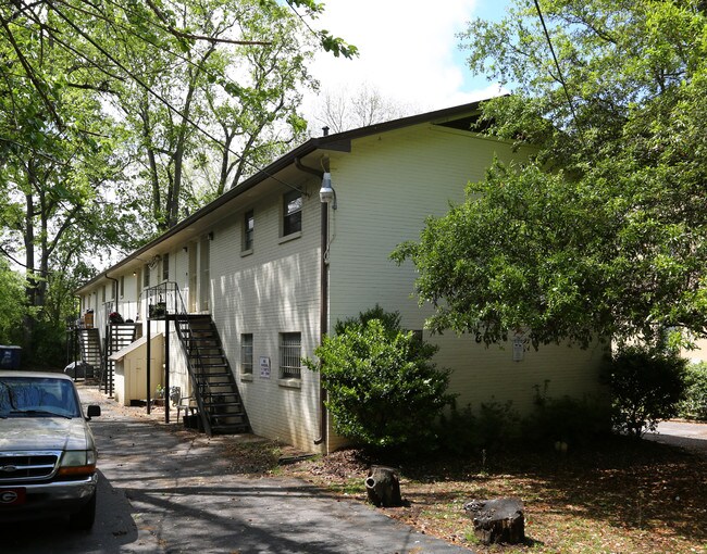 860 Monroe Dr in Atlanta, GA - Building Photo - Building Photo