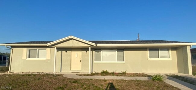 property at 315 Rushmore Ave N