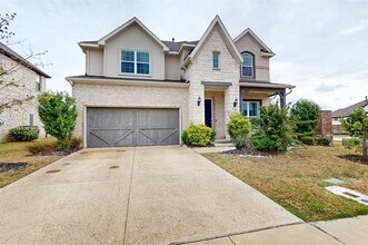 7702 Sonian Forest Dr in Irving, TX - Building Photo - Building Photo