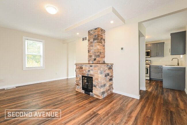 182 Liberty St in Bridgeville, PA - Building Photo - Building Photo