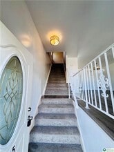 235 Vista Dr in Easton, PA - Building Photo - Building Photo