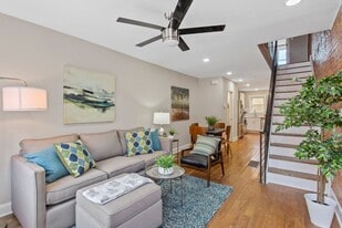 602 Fernon St in Philadelphia, PA - Building Photo