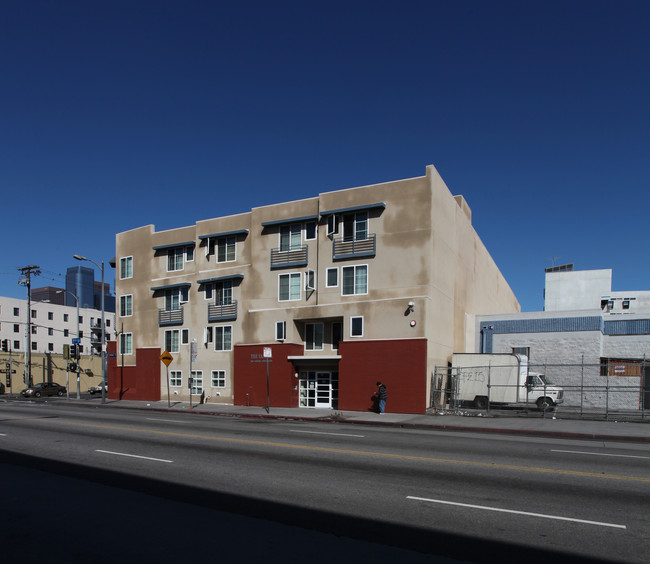 The Yankee in Los Angeles, CA - Building Photo - Building Photo