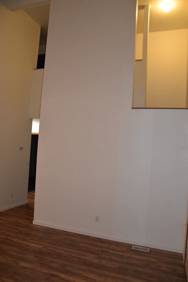 205 SW Church St in Pullman, WA - Foto de edificio - Building Photo